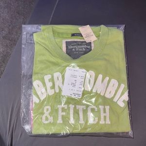 Abercrombie & Fitch embroidered logo tee